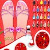 Barbie Pedicure Games : Barbie and the silvery-colored lacquer, let the feet in good ...