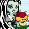 Monster High Skullastic Games : A day of classes at Monster High can be killer. Ge ...