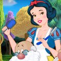 Snow White's Beard Salon Games : Snow White is the lucky owner of a magical Beard S ...