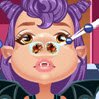 Vampire Nose Doctor Games : First of all, fix the re-tractor to make her nostrils bigger ...