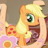 Applejack Games : Applejack is a country pony who grew up on her fam ...