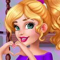 Audrey's Trendy College Room Games : Our glamorous girl Audrey got into college! While ...