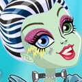 Glowsome Ghoulfish Frankie Stein Games : When the Monster High ghouls travel down under, they ahead b ...