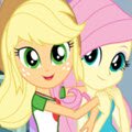 MLP Fashion Photo Booth Games : Customize your avatar's hair, clothing and accessories and t ...