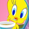 Tweety Pet Games : Tweety is happy, he's finally home alone. Help him ...